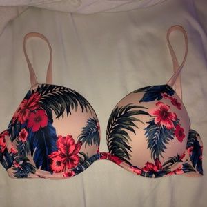 Tropical Victoria secrets bra 32B